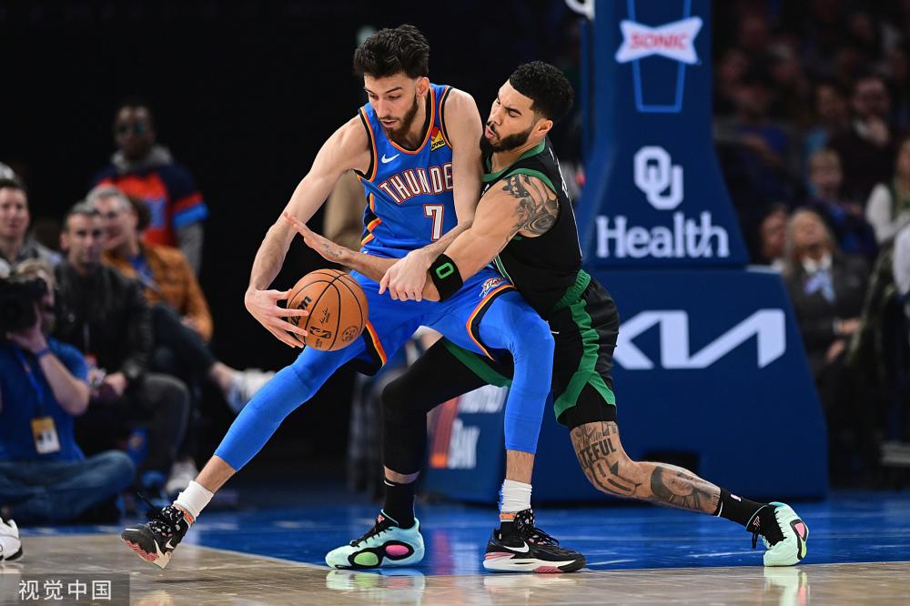 球队表现出 球队表现出