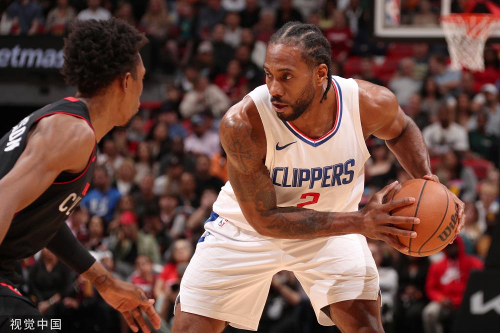 飞翼欲在主 飞翼欲在主