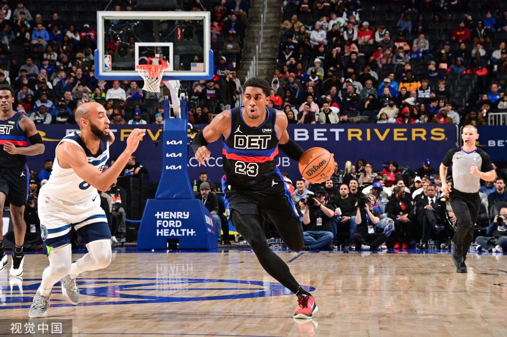 的积极参与 的积极参与