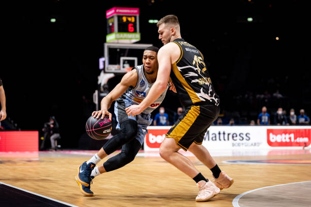 单纯的花钱 单纯的花钱